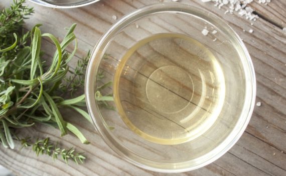 Par quoi remplacer le vinaigre de vin blanc ?
