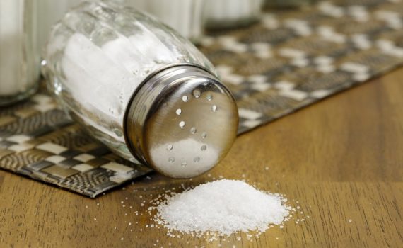 Trop de sel dans une recette ? Suivez ces conseils