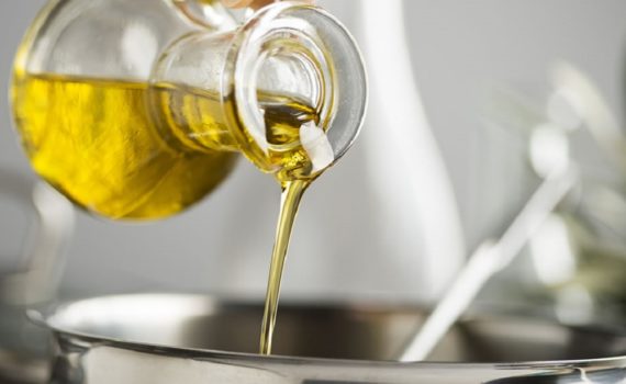 Par quoi remplacer l'huile de carthame ?