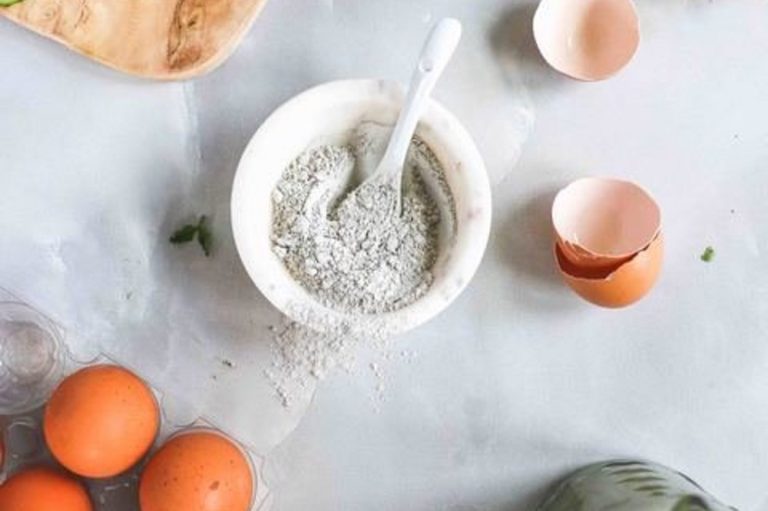 Comment faire de la poudre de coquille d'œuf ? Épices Review