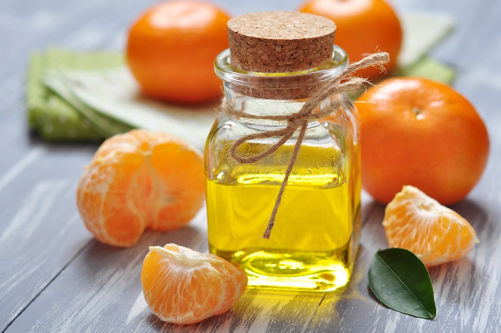 Comment faire de l'huile de mandarine ?